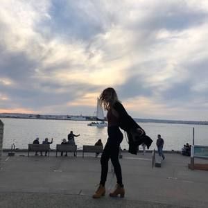 Meet your Posher, Andi